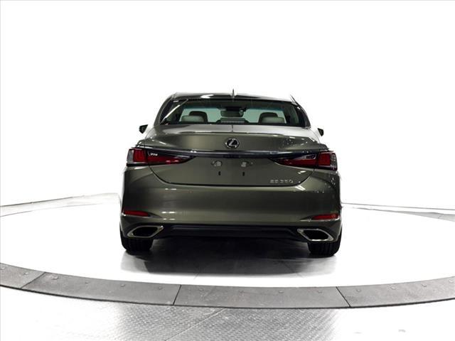 new 2025 Lexus ES 350 car, priced at $46,644