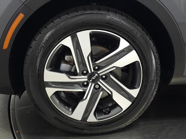 used 2022 Kia Sorento Plug-In Hybrid car, priced at $28,995