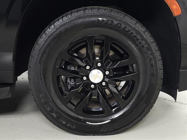 used 2022 Chevrolet Suburban car, priced at $35,995