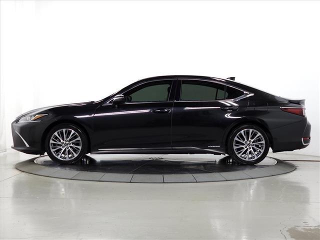 used 2020 Lexus ES 300h car, priced at $30,977