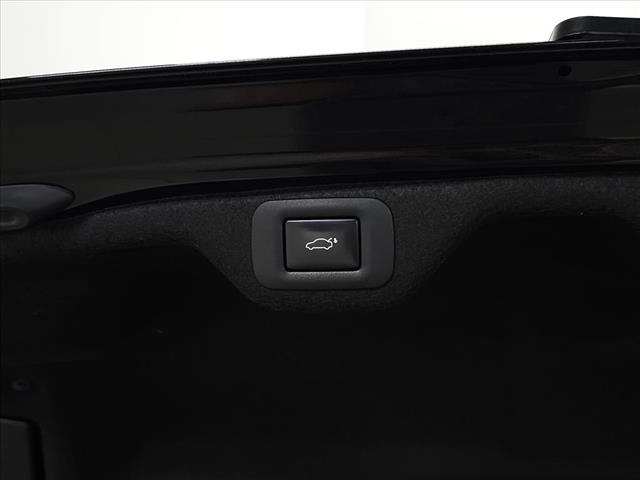 used 2020 Lexus ES 300h car, priced at $30,977