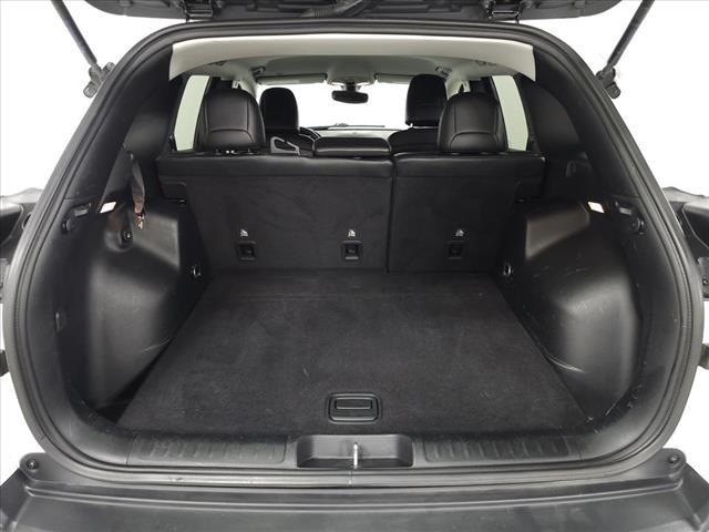 used 2019 Jeep Cherokee car, priced at $18,995