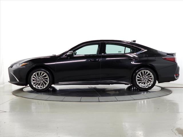 used 2023 Lexus ES 300h car, priced at $47,995