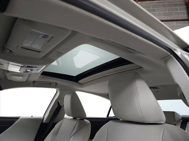 used 2024 Lexus ES 350 car, priced at $42,995