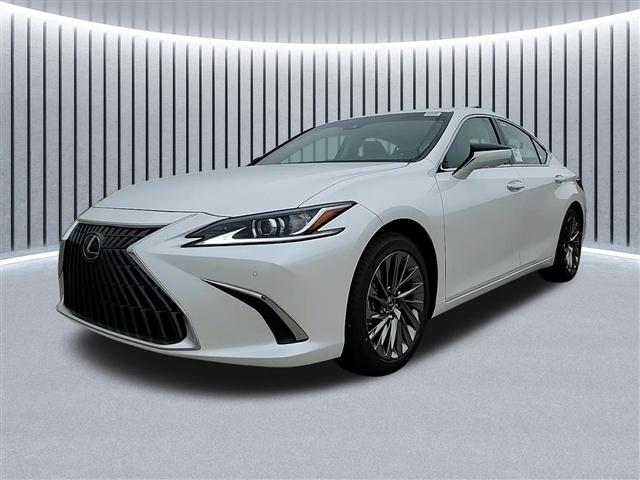 new 2024 Lexus ES 300h car, priced at $52,167