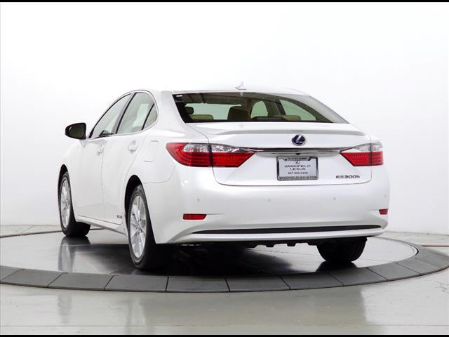 used 2014 Lexus ES 300h car, priced at $15,995