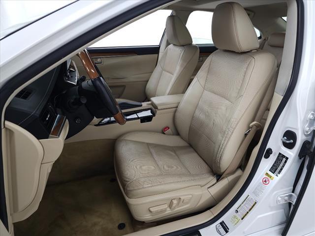 used 2014 Lexus ES 300h car, priced at $15,995