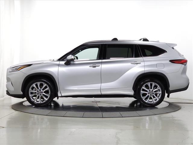 used 2023 Toyota Highlander car, priced at $45,995