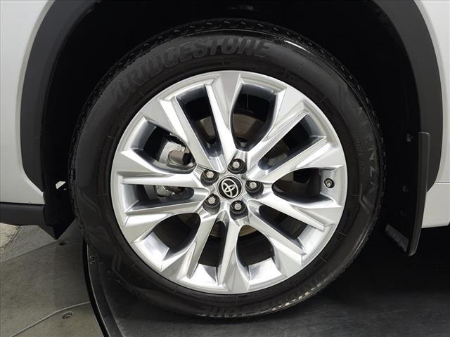 used 2023 Toyota Highlander car, priced at $45,995