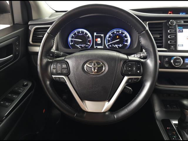 used 2018 Toyota Highlander car, priced at $26,395