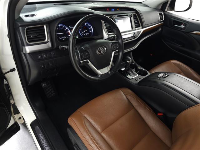 used 2018 Toyota Highlander car, priced at $26,395