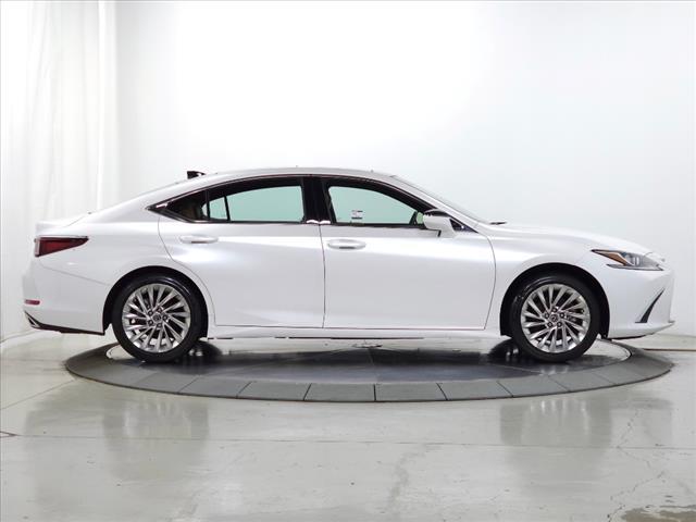 used 2020 Lexus ES 350 car, priced at $41,995