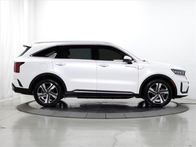 used 2022 Kia Sorento Plug-In Hybrid car, priced at $24,995