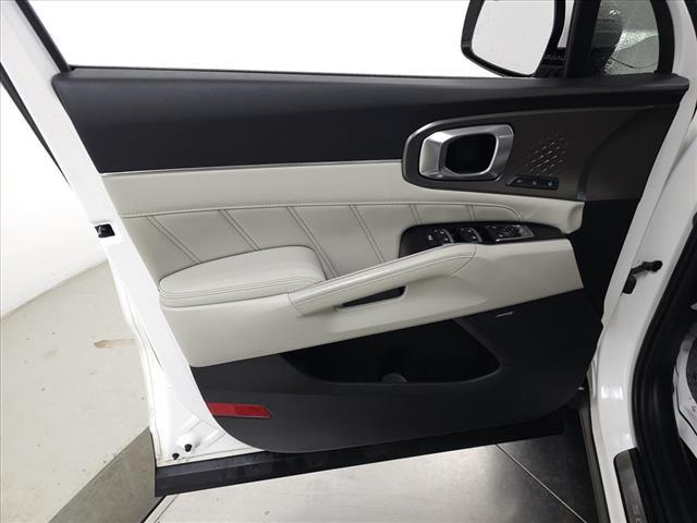 used 2022 Kia Sorento Plug-In Hybrid car, priced at $24,995