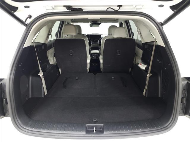 used 2022 Kia Sorento Plug-In Hybrid car, priced at $24,995