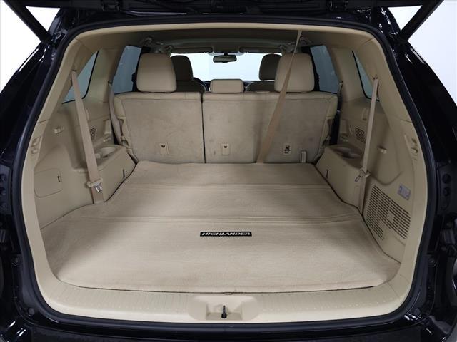 used 2014 Toyota Highlander car, priced at $19,995