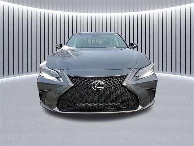 new 2025 Lexus ES 350 car, priced at $49,824