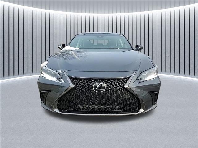 new 2025 Lexus ES 350 car, priced at $49,824