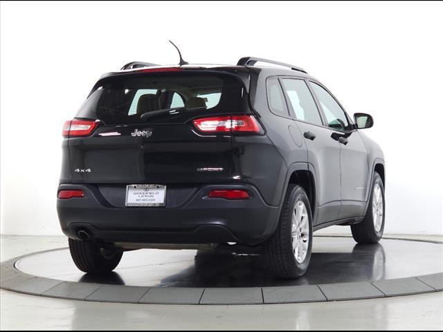 used 2015 Jeep Cherokee car, priced at $10,795