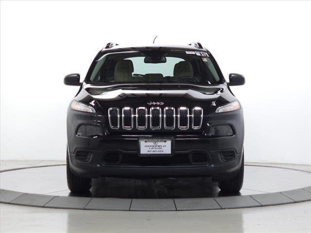 used 2015 Jeep Cherokee car, priced at $10,795