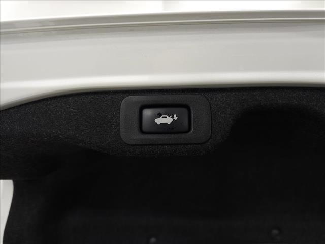 used 2016 Lexus ES 300h car, priced at $23,995