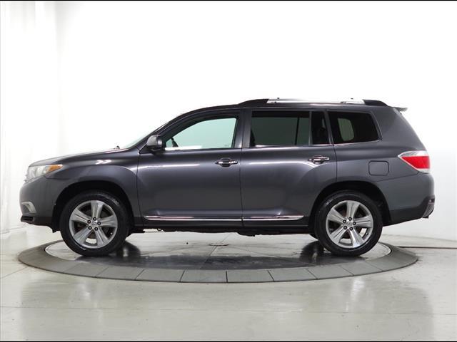 used 2013 Toyota Highlander car, priced at $12,995