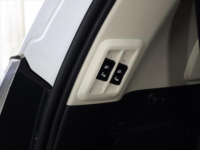 used 2022 Lexus GX 460 car, priced at $55,995