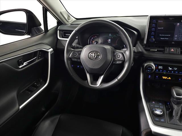 used 2020 Toyota RAV4 car, priced at $31,995