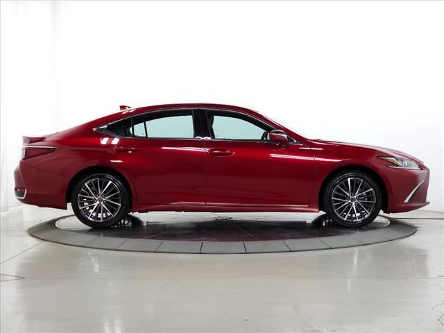 used 2023 Lexus ES 300h car, priced at $43,995