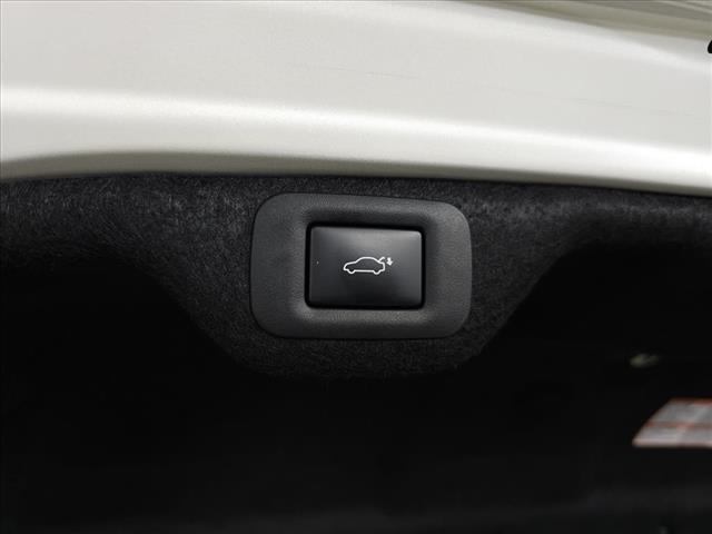 used 2025 Lexus ES 300h car, priced at $49,777