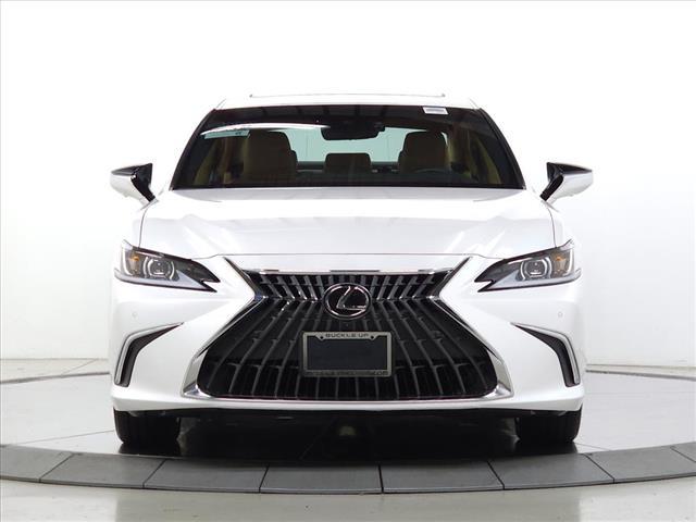 used 2025 Lexus ES 300h car, priced at $49,777
