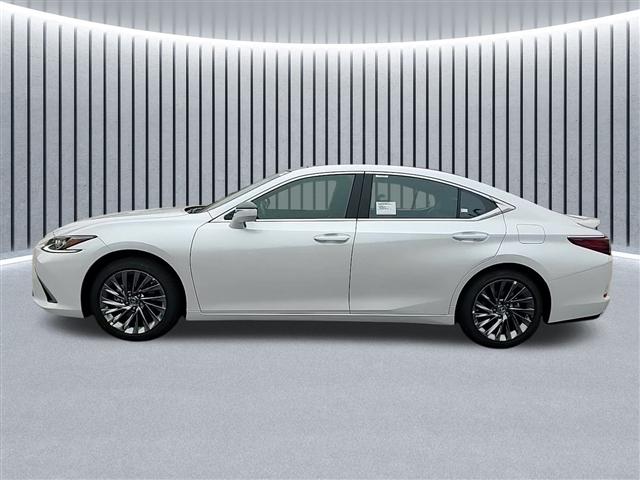 new 2025 Lexus ES 350 car, priced at $52,539