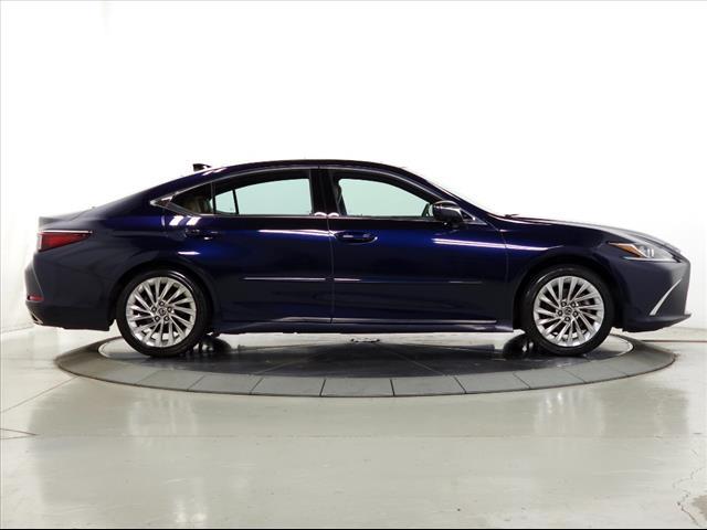 used 2020 Lexus ES 350 car, priced at $40,995