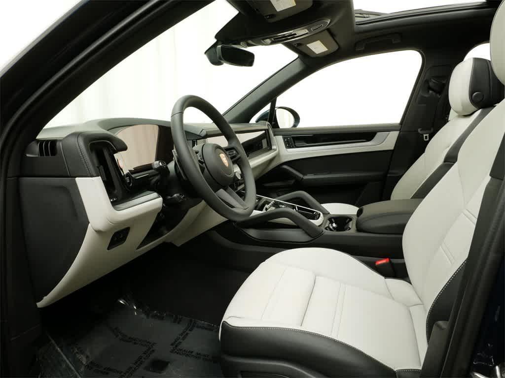 new 2025 Porsche Cayenne car, priced at $111,695