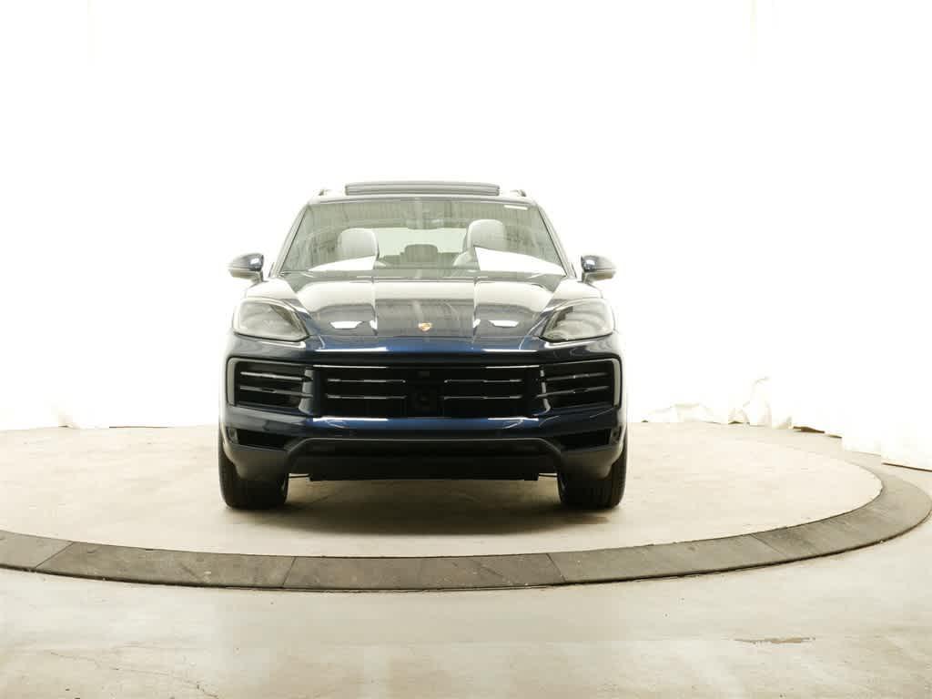 new 2025 Porsche Cayenne car, priced at $111,695