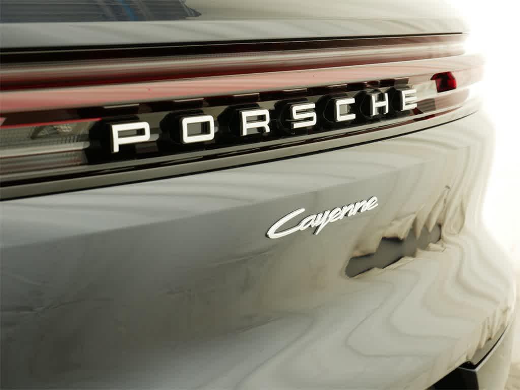 new 2025 Porsche Cayenne car, priced at $111,695