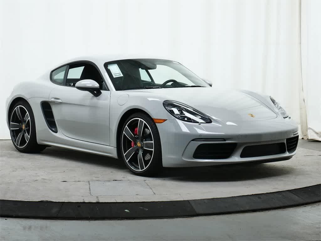 new 2025 Porsche 718 Cayman car, priced at $106,435