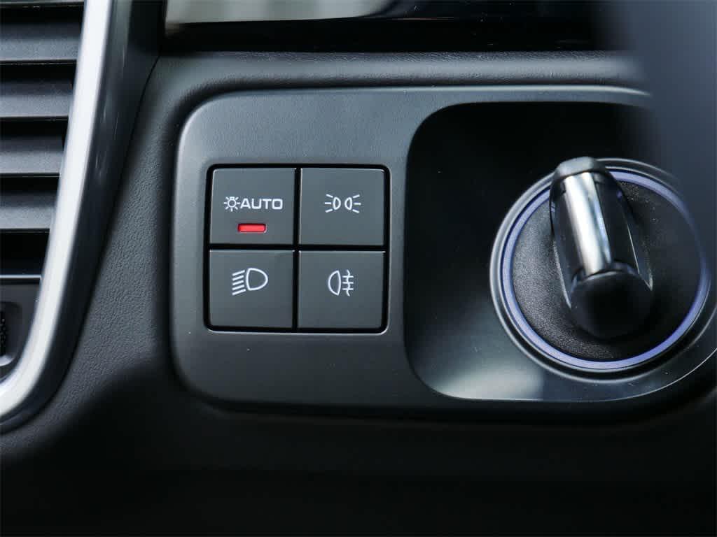 used 2023 Porsche Cayenne car, priced at $75,375