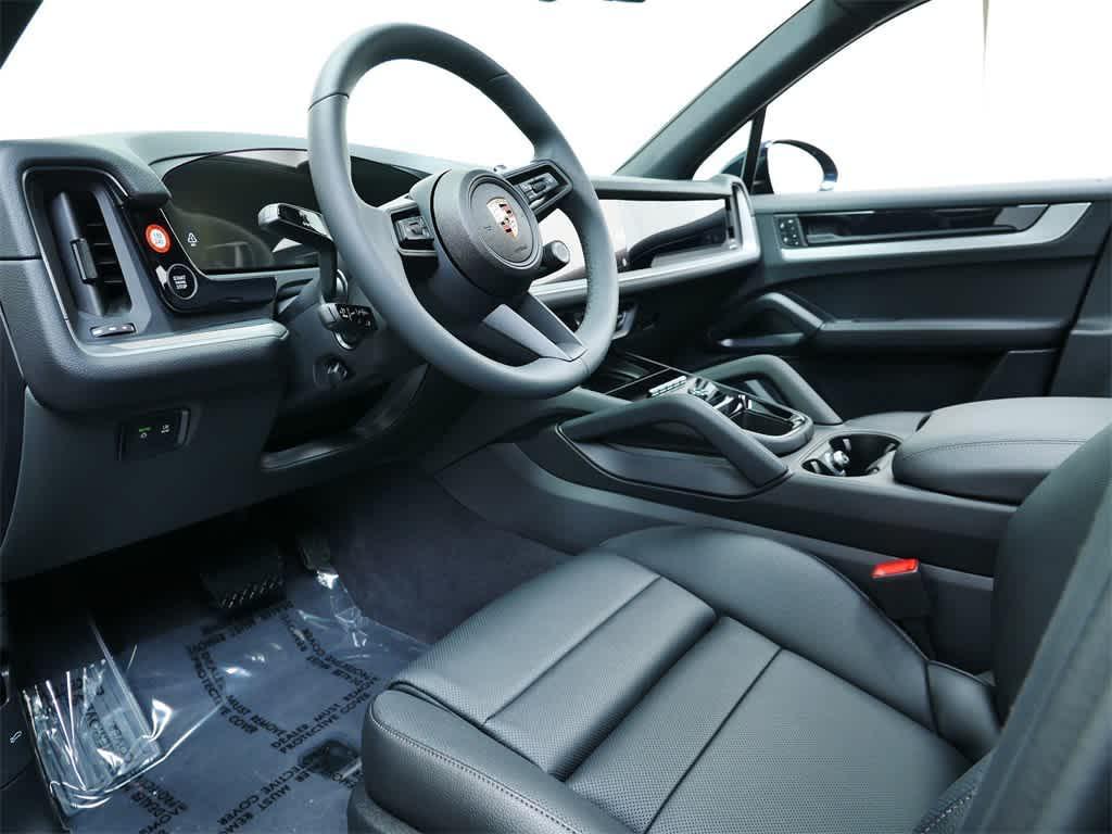 new 2025 Porsche Cayenne car, priced at $104,485