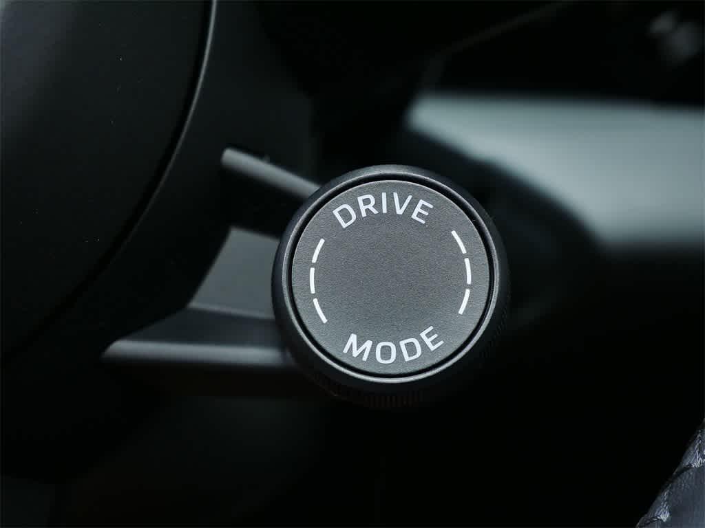 new 2025 Porsche Macan car, priced at $129,365