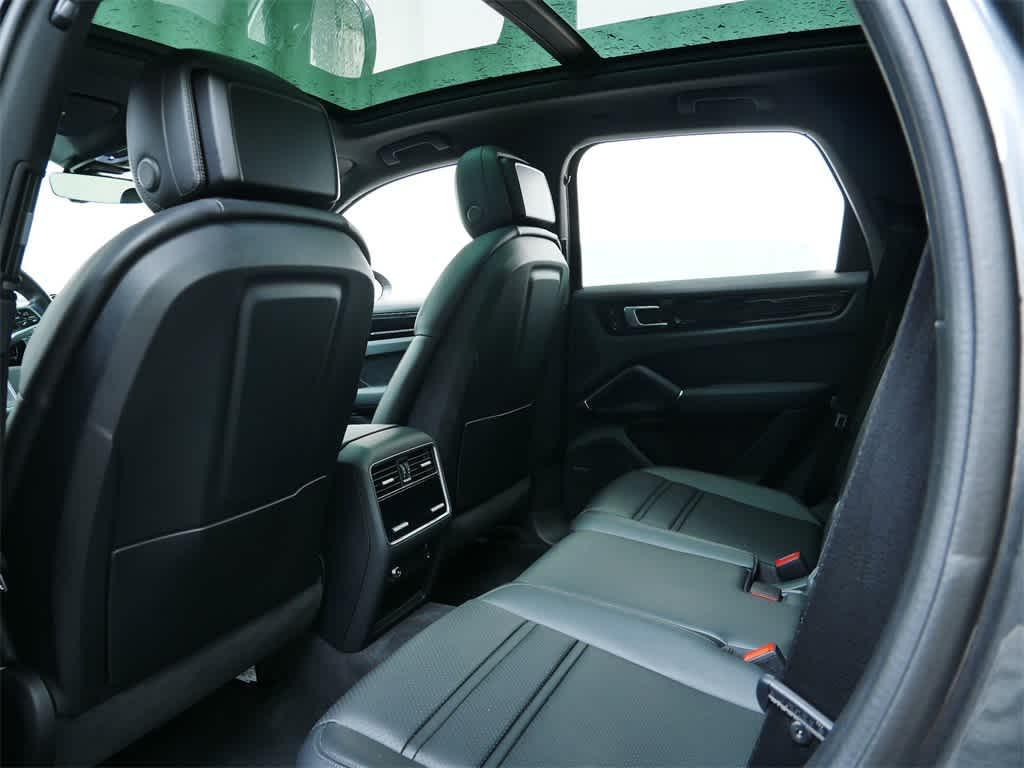 used 2022 Porsche Cayenne car, priced at $59,998