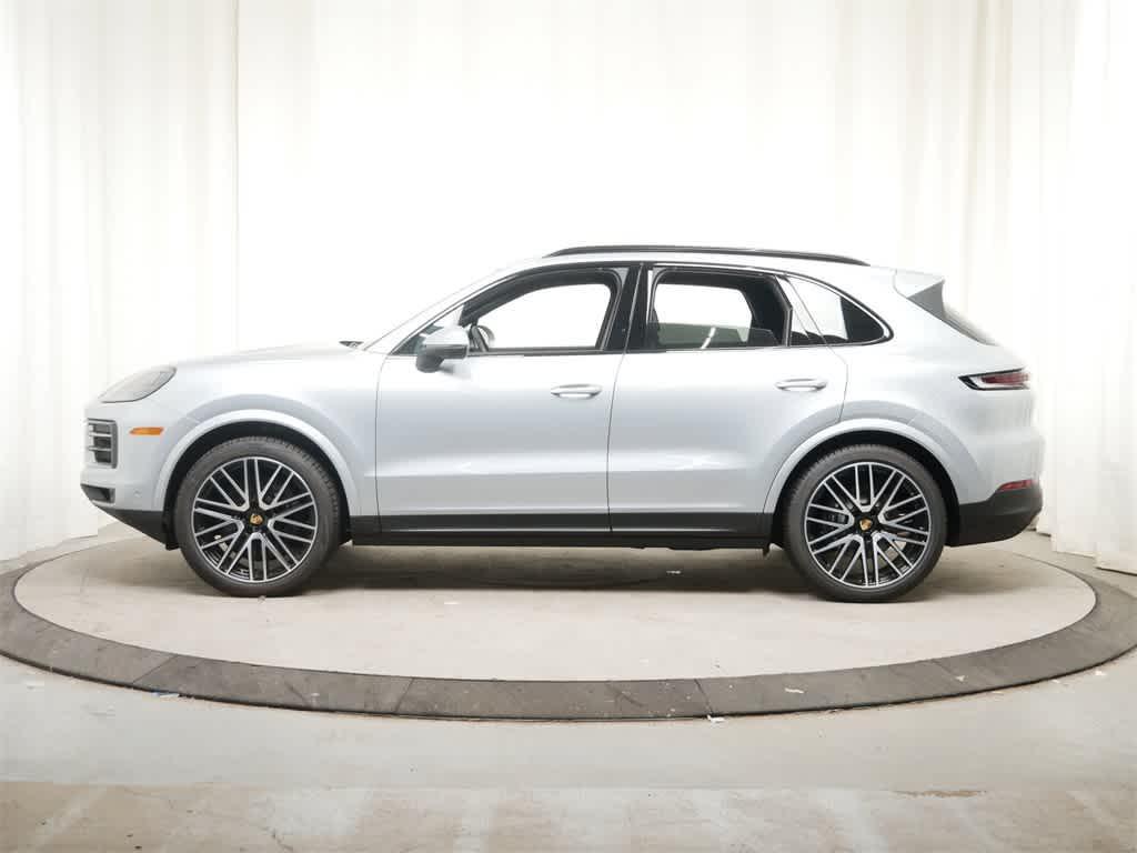 new 2024 Porsche Cayenne car, priced at $96,490