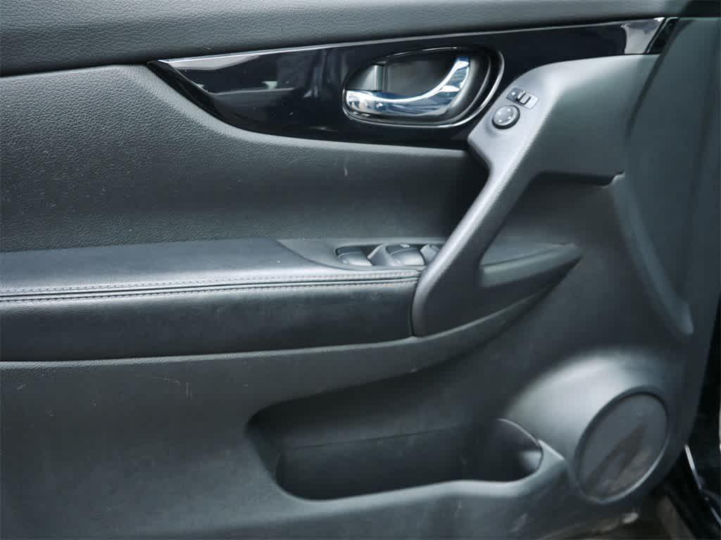 used 2018 Nissan Rogue Sport car, priced at $13,449