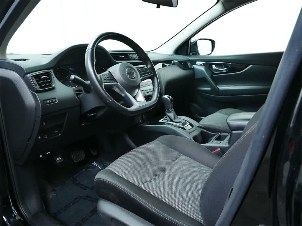 used 2018 Nissan Rogue Sport car, priced at $13,449