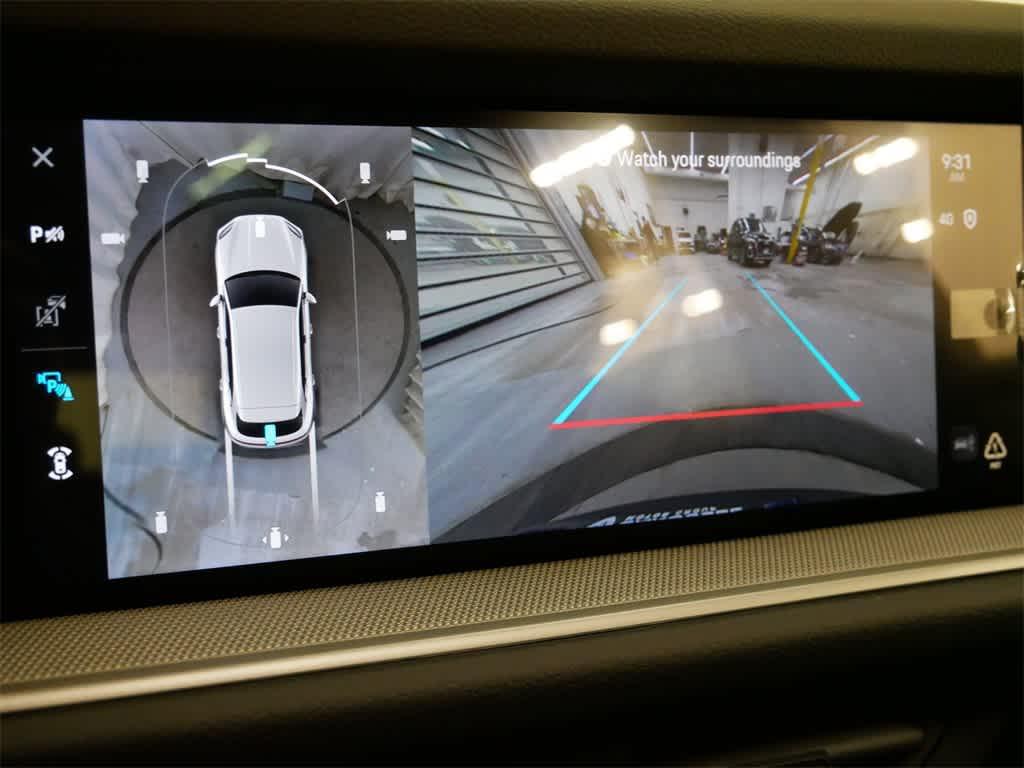 new 2025 Porsche Cayenne car, priced at $107,255