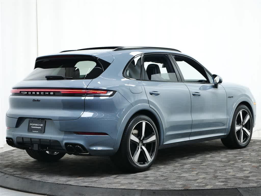 new 2025 Porsche Cayenne car, priced at $199,055