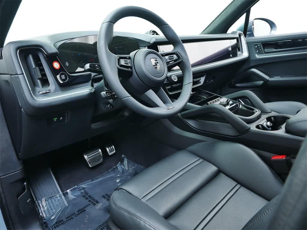 new 2025 Porsche Cayenne car, priced at $199,055