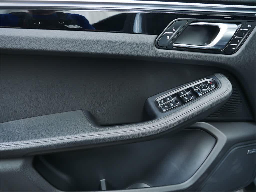 used 2018 Porsche Macan car, priced at $28,990