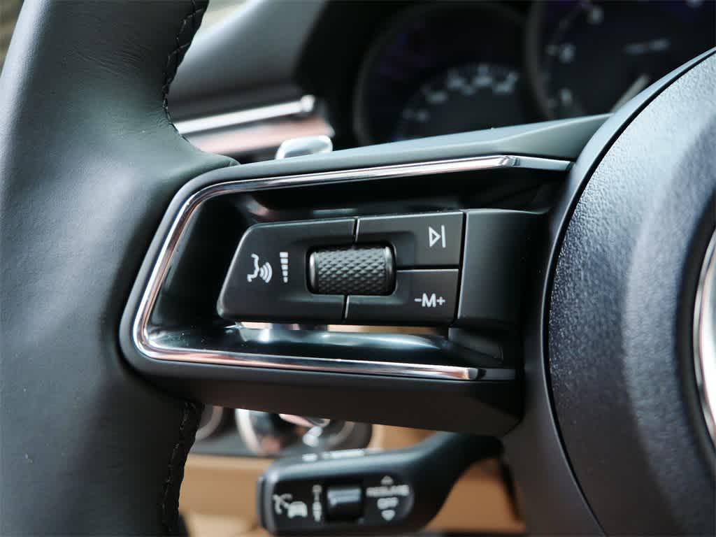 new 2025 Porsche Macan car, priced at $76,775