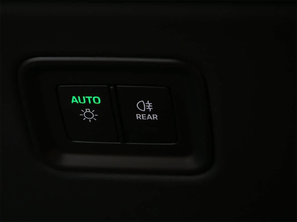 new 2025 Porsche Macan car, priced at $128,965